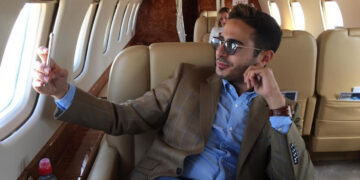 The Tinder Swindler – svajpaj me lažno