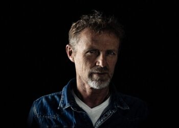 Jo Nesbø: Stručnjak za ljubomoru i druge priče