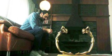 La mesita del comedor – stolić za horor